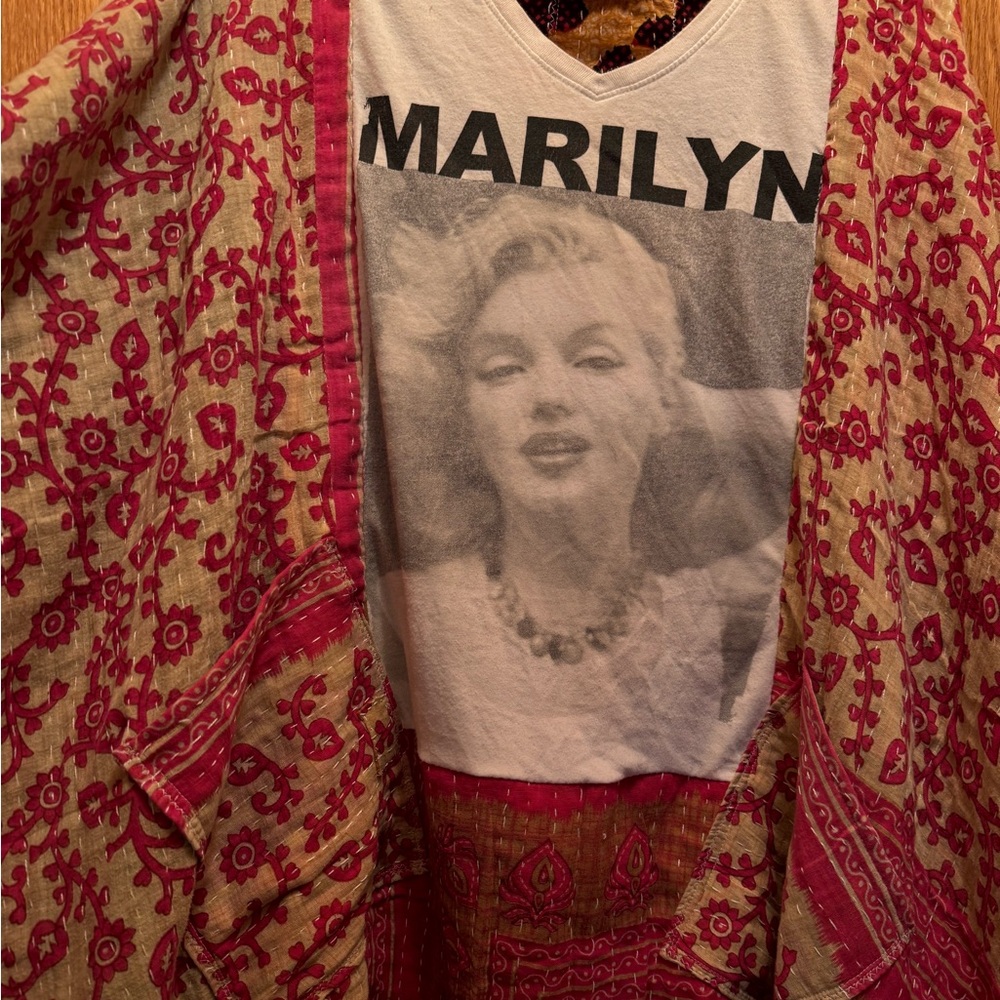 MARYLN MONROE Band T Kaftan Boho Kantha Pockets Handmade One of a Kind One Size - Picture 2 of 6